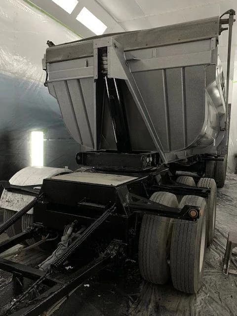 Dump trailer coated in the spray booth